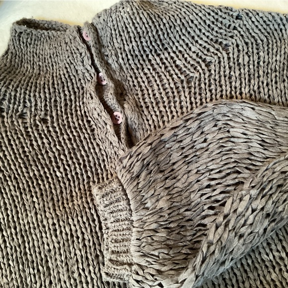 childress Sweaters - Childress handloombed knitwear, small